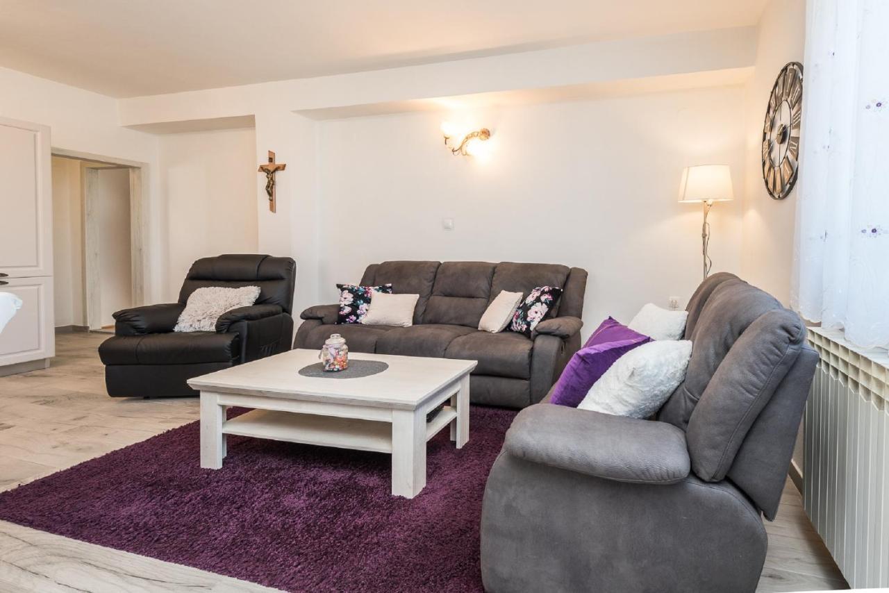 Holiday Home Tower With Private Pool, Sauna And Quads Smilcic 외부 사진