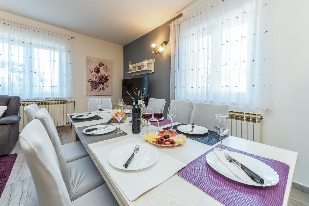 Holiday Home Tower With Private Pool, Sauna And Quads Smilcic 외부 사진